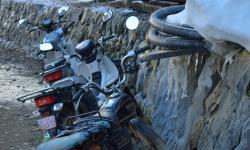 Featured image of post The Working Monkeys (and Motorbikes) of Nagano